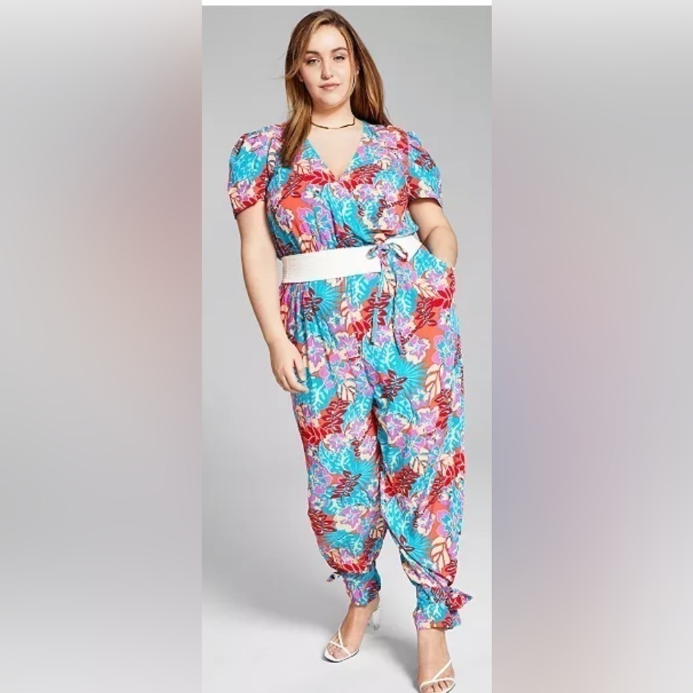 NWT Jeannie Mai X INC Plus Size Printed Jumpsuit size XXL